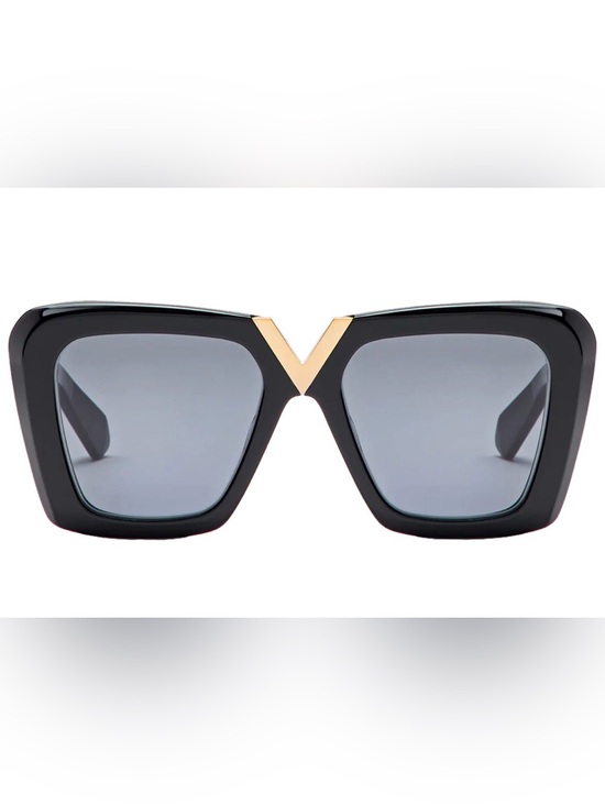 Valentino Accessories - VALENTINO V-GOLDII Oversized Butterfly Sunglasses NIB Authentic Black/Smoke Grey